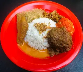 Cook helper dan Crew outlet