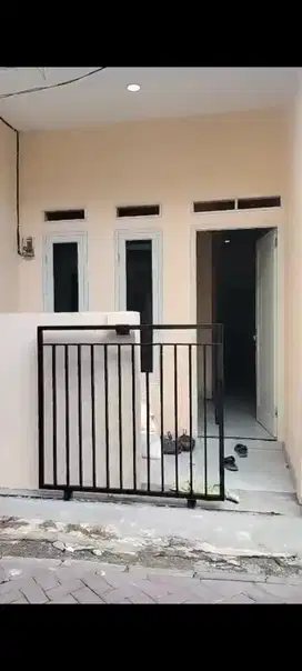 Rumah akses mobil poris tangerang