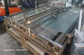 Mesin potong mebel/furniture pakai meja roller