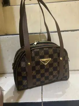 Tas wanita berbagai macam model