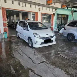 [KM28RB] TOYOTA AGYA 1.0 TRD M/T 2016