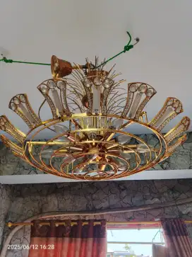 Lampu dinding rumah