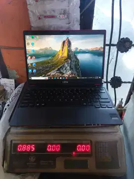 laptop fujitsu super ringan ngebut murah