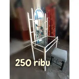 Meja Rias rangka besi+ bangku
