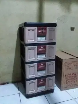 Lemari laci baru
