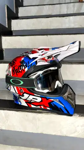 JPX CROSS FOX 1×6 RESPECT + Visor