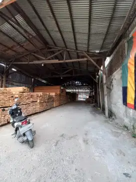 Di Jual Gudang dan Lahan di Jalan Utama Ujung Harapan Bekasi