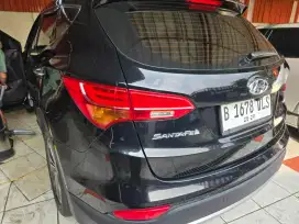 Hyundai santafe diesel 2.2 crdi Hitam At 2014