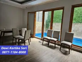 Rumah Nyaman Dijual dg Swimming Pool di Kebayoran Bintaro FN-16528