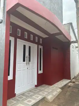 Di Sewakan Rumah 2 Lantai