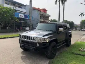 Hummer H3 2011 Hitam
