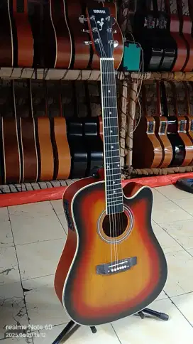 GITAR YAMAHA F310 Elektrik