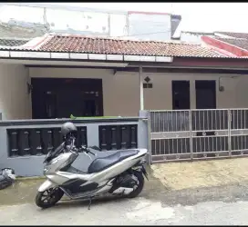 Di kontrakan Rumah di Bojonggede