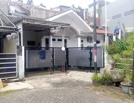 Rumah Cantik Elegant Harga Murah 4 Kamar Tidur di Malaka country