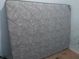 Dijual cepat Kasur merk In the Box ukrn 160x200