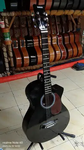Gitar Elektrik Medium
