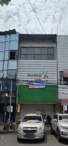 Dijual Ruko Terawat Manyar Kertoarjo Lokasi Strategis Ramai