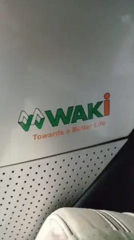 Kursi pijat waki zero gravity