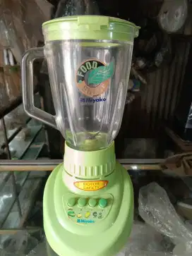 Blender Miyako siap pakai