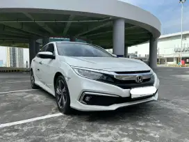HONDA CIVIC TURBO SEDAN 2019 PEMAKAIAN 2020, PUTIH, LOW KM 21000 ASLI