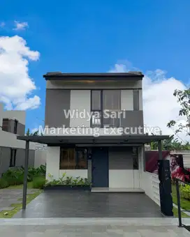 Rumah baru 2lantai! Lokasi strategis