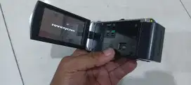 Handycam Sony zoom jauh minus dikit