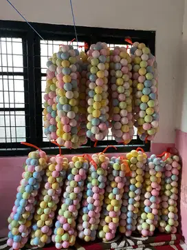 Mainan mandi bola anak