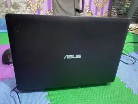Laptop ASUS X451C