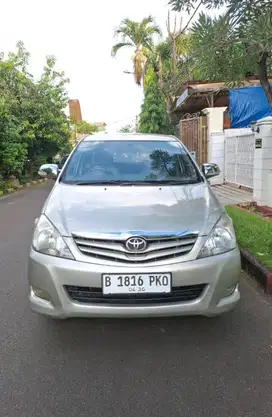 Kijang Innova G A/T Th 2011