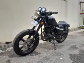 Custom bobber mulus gagah siap pakai hitam modif caferacer japstyle