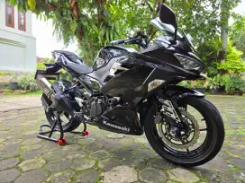 Kawasaki Ninja 250 FI Hitam 2019 Low Odo