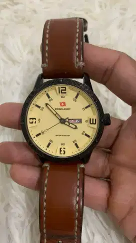 Jam tangan cowo Swiss Army