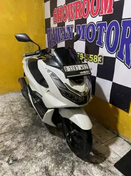 HONDA PCX 160 CBS TAHUN 2023