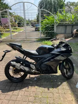 Yamaha R 15. Thn 2014