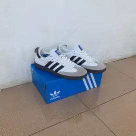 ADIDAS SAMBA BNIB