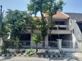 KETINTANG SELATAN BUTUH RENOV DEKAT KAMPUS UNESA DAN TELKOM