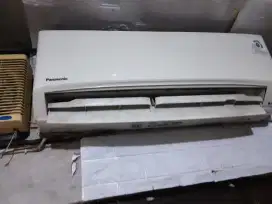 Di jual Ac Panasonic 1/2 PK