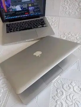 Macbook Pro Core i5