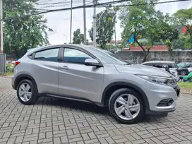 B TDP Rendah Honda HR-V 1.5 S Bensin-MT 2019 Abu CBYYB