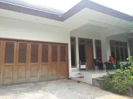 Rumah Luas Dijual di Grogol Utara, Belakang ITC Permata Hijau