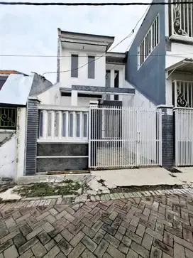 Dijual Rumah Karang Asem Minimalis 2 Lantai Bagus Terawat Siap Huni
