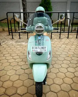 PIAGGIO VESPA LX 125 iGET FACELIFT 2022 BATIK LIMITED EDITION