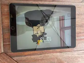 Second like new  ipad 7th generation wifi 32 gb