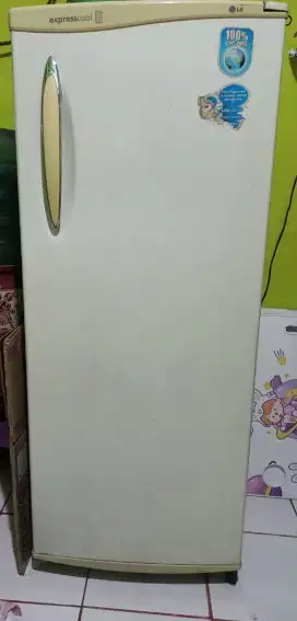 Di jual prezerr LG