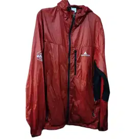 Jaket light weight hiking lari yamitala preloved original