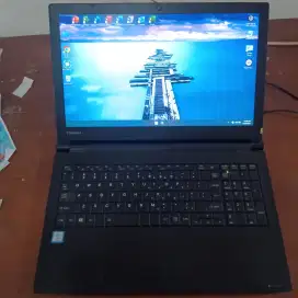 laptop tosiba 15.6 inci, core i5 gen 6, ram 8gb