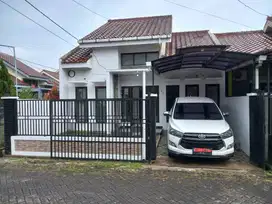 Dijual Rumah Modern Dalam Kota Lumajang