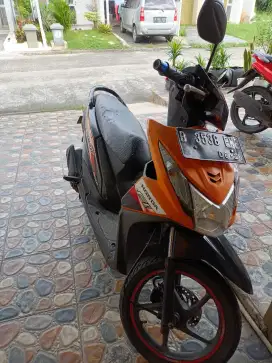 Dijual honda beat 2013