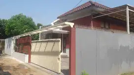 JUAL MURAH RUMAH VILLA  LT.309 M2/ LB. 400 M2 Kukusan batas Jagakarsa