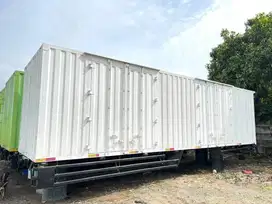 MURAH Box besi Isuzu Giga tronton 6x2 UD trucks Quester nissan truck